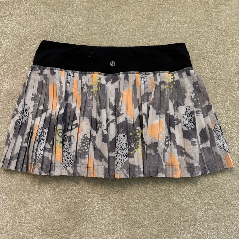 lululemon Pleated Skirt - Black, Gray, and Orange